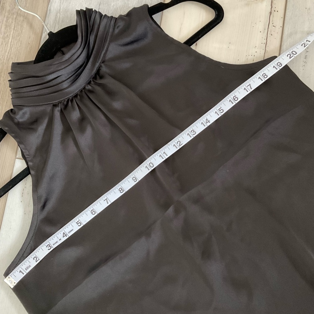 Rachel Zoe Turtleneck, Sleeveless Blouse - Picture 7 of 10